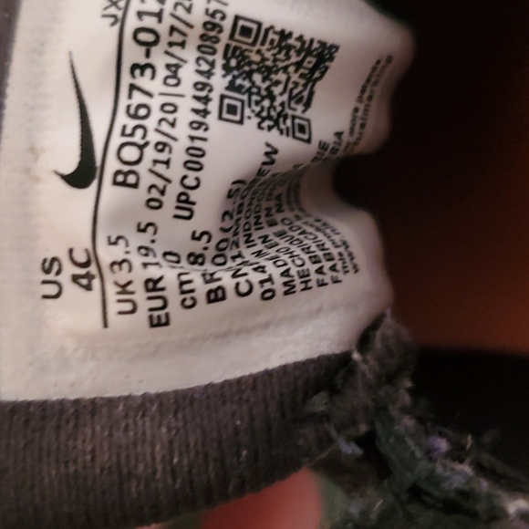 Reduced! Nike Revolution toddler sneakers - Picture 6 of 7
